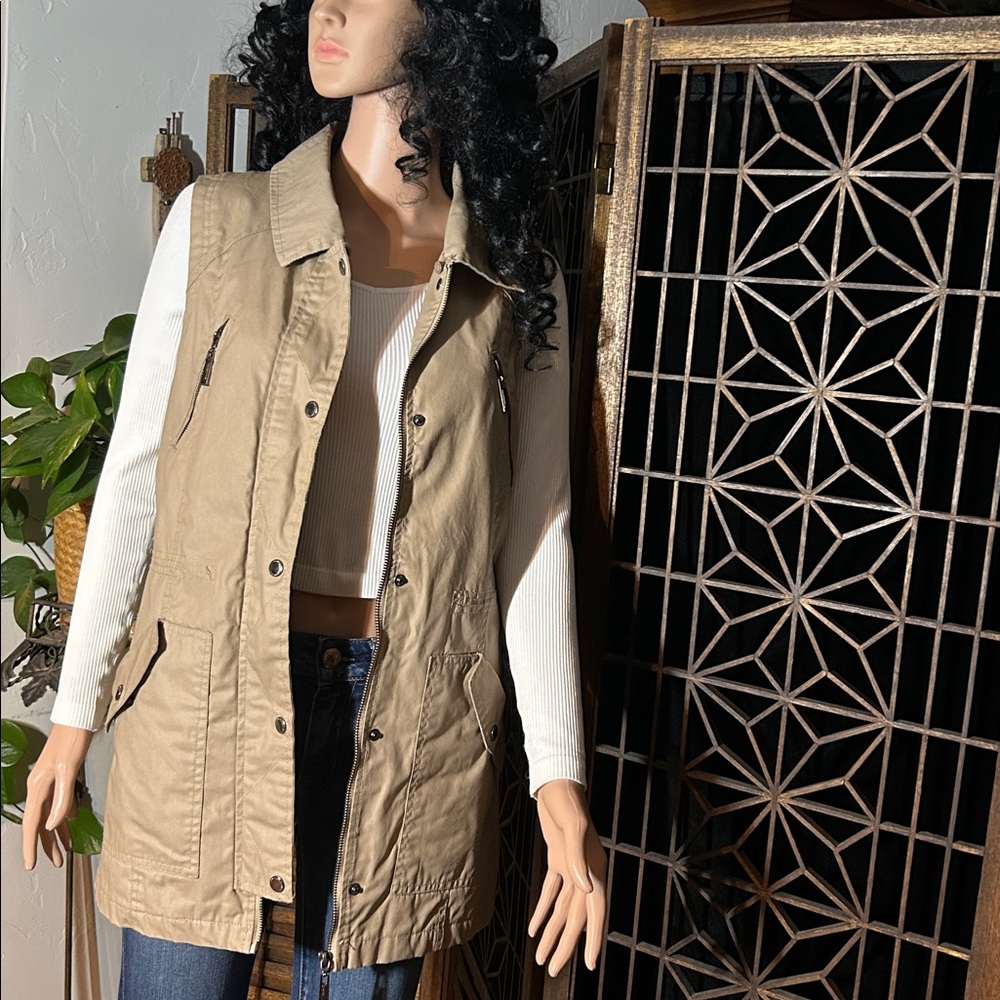 MACYS JOU JOU KHAKI SLEEVELESS JACKET M